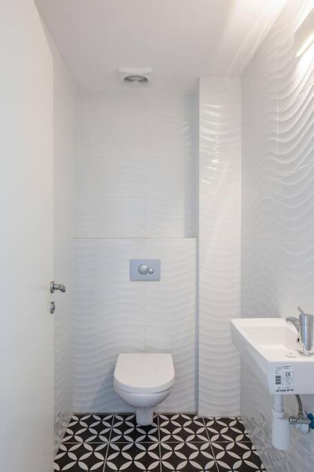 O&O Group- Magical 4Br Apt With Panoramic Sea View Bat Yam Ngoại thất bức ảnh